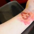 Temporary tattoos - all types and methods of application Full personality renewal